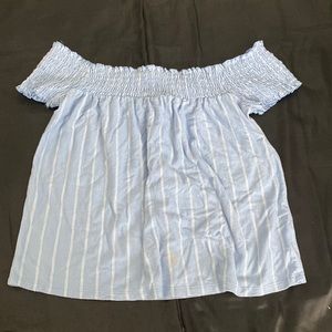 American Eagle XS blue/white blouse